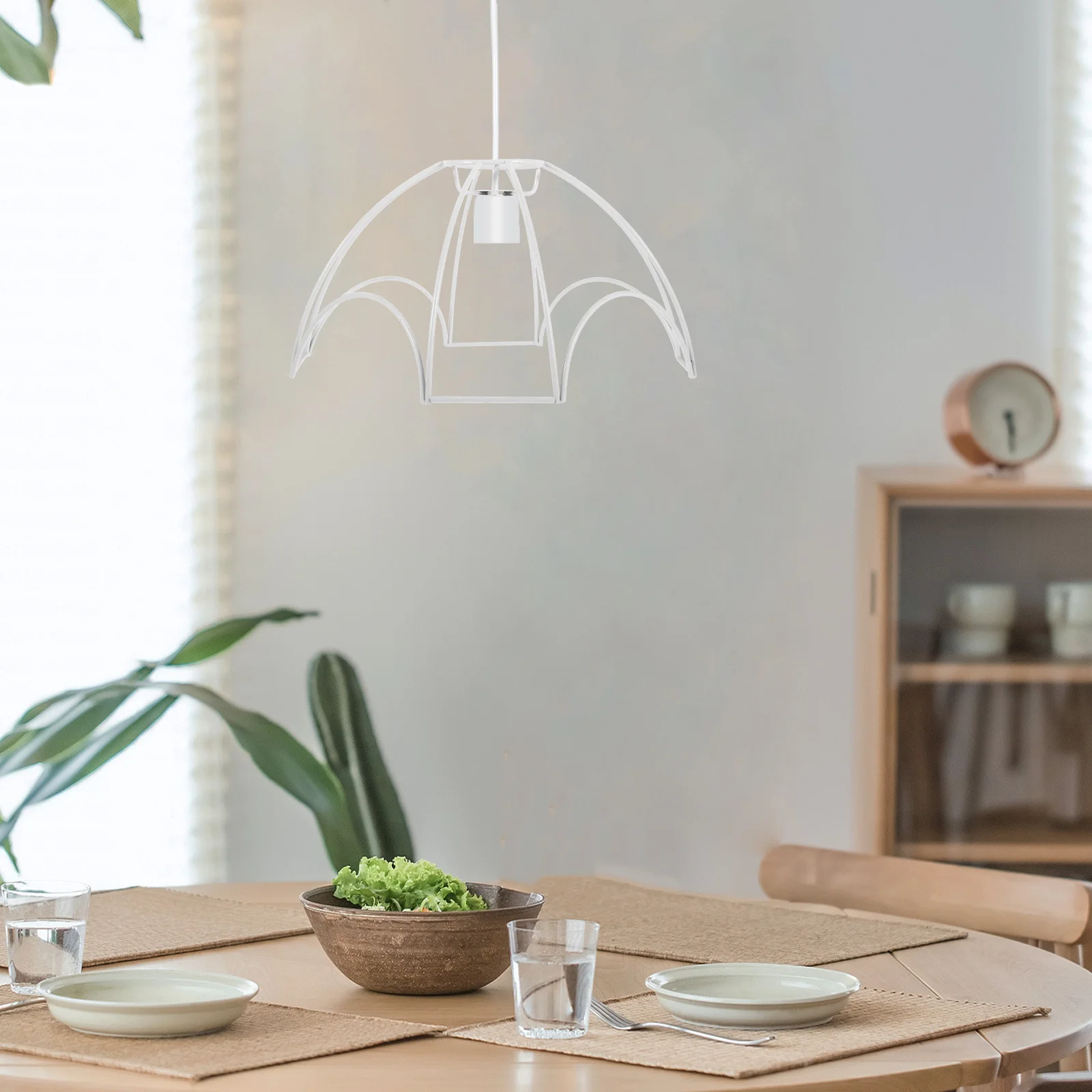 European Style DIY Lampshade Frame Sturdy Iron Lampshade Rack for Table Desk Lamp Light Cover Holder Metal Brackets Water
European Style DIY Lampshade Frame Sturdy Iron Lampshade Rack for Table Desk Lamp Light Cover Holder Metal Brackets Water