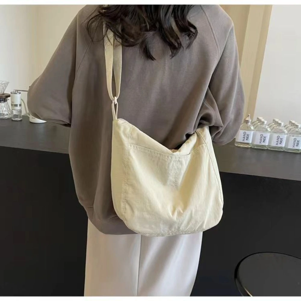 Women's Nylon Crossbody Bag with Top Zipper, Fabric Multi-pockets Messenger Bag, Mujer Tote Shoulder Bag Purse for Women
Women's Nylon Crossbody Bag with Top Zipper, Fabric Multi-pockets Messenger Bag, Mujer Tote Shoulder Bag Purse for Women