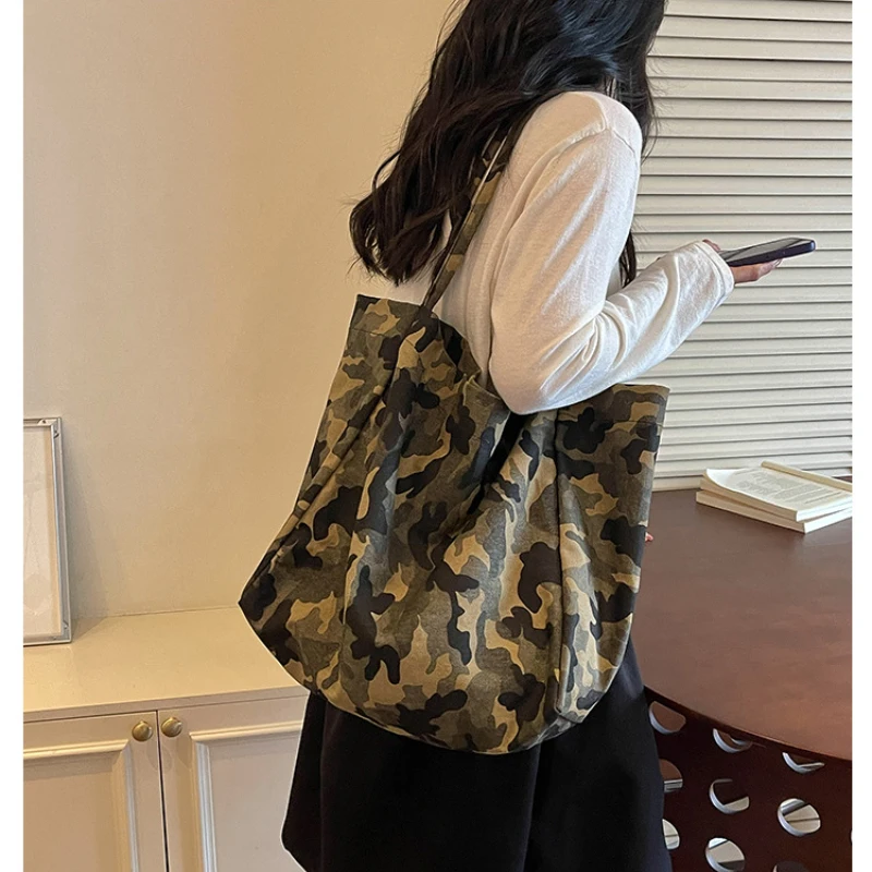 2026 New Fashion Leopard Print Tote Bag Large Capacity Women's Shoulder Crossbody Bag Casual Commuter Daily Use Handbag
2026 New Fashion Leopard Print Tote Bag Large Capacity Women's Shoulder Crossbody Bag Casual Commuter Daily Use Handbag