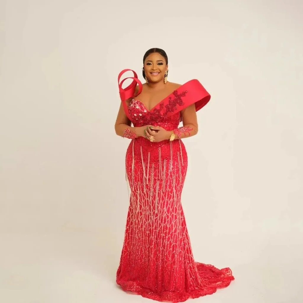Aso Eb Red Mermaid Prom Dress Beaded Sheer Neck Lace Evening Formal Party Second Reception Birthday Engagement Gowns Dresses
Aso Eb Red Mermaid Prom Dress Beaded Sheer Neck Lace Evening Formal Party Second Reception Birthday Engagement Gowns Dresses