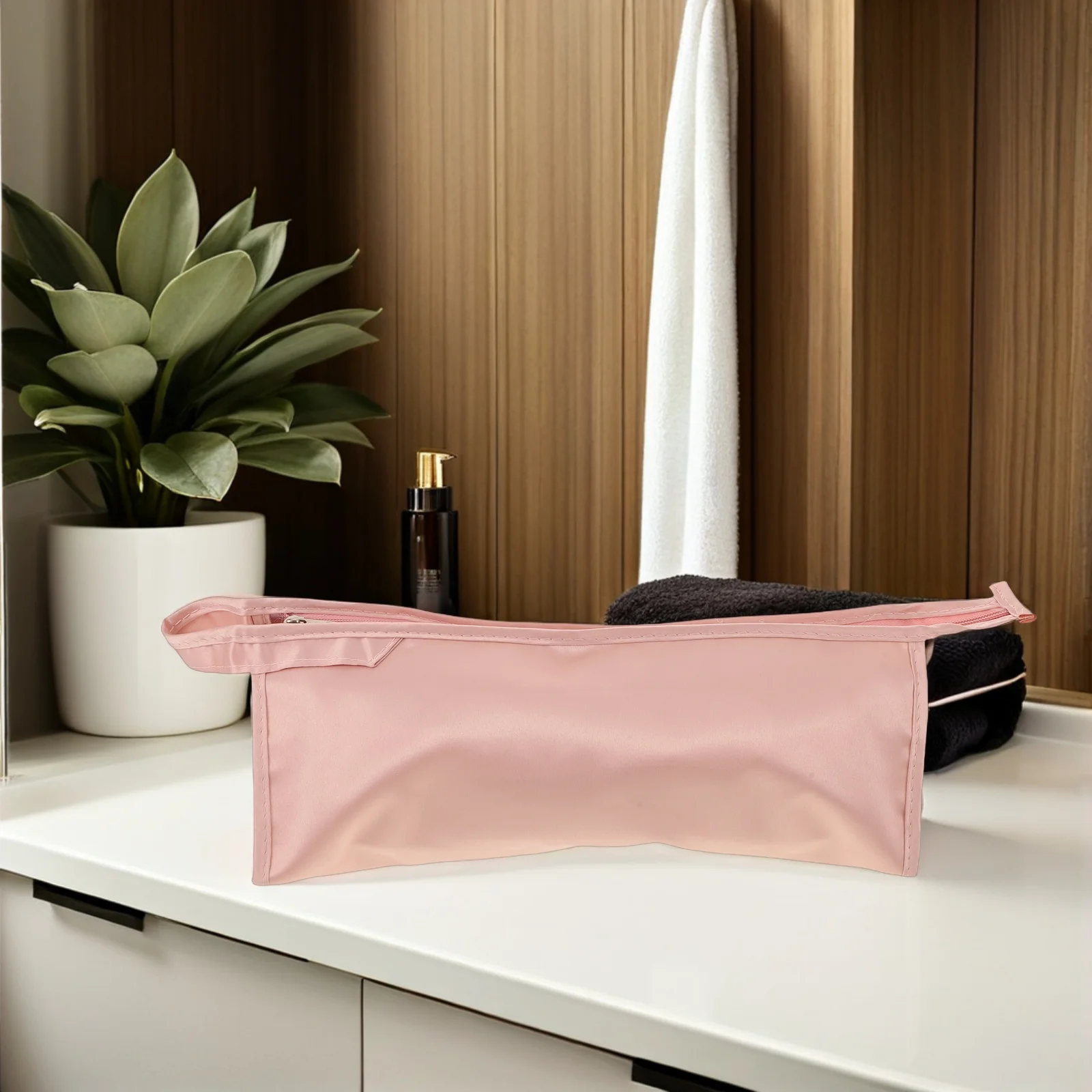 Комплект из 2-х портативных дорожных чехлов для фена, плойки и выпрямителя для волос: пылезащитные, с мягкой подкладкой, для хранения и транспортировки
Комплект из 2-х портативных дорожных чехлов для фена, плойки и выпрямителя для волос: пылезащитные, с мягкой подкладкой, для хранения и транспортировки