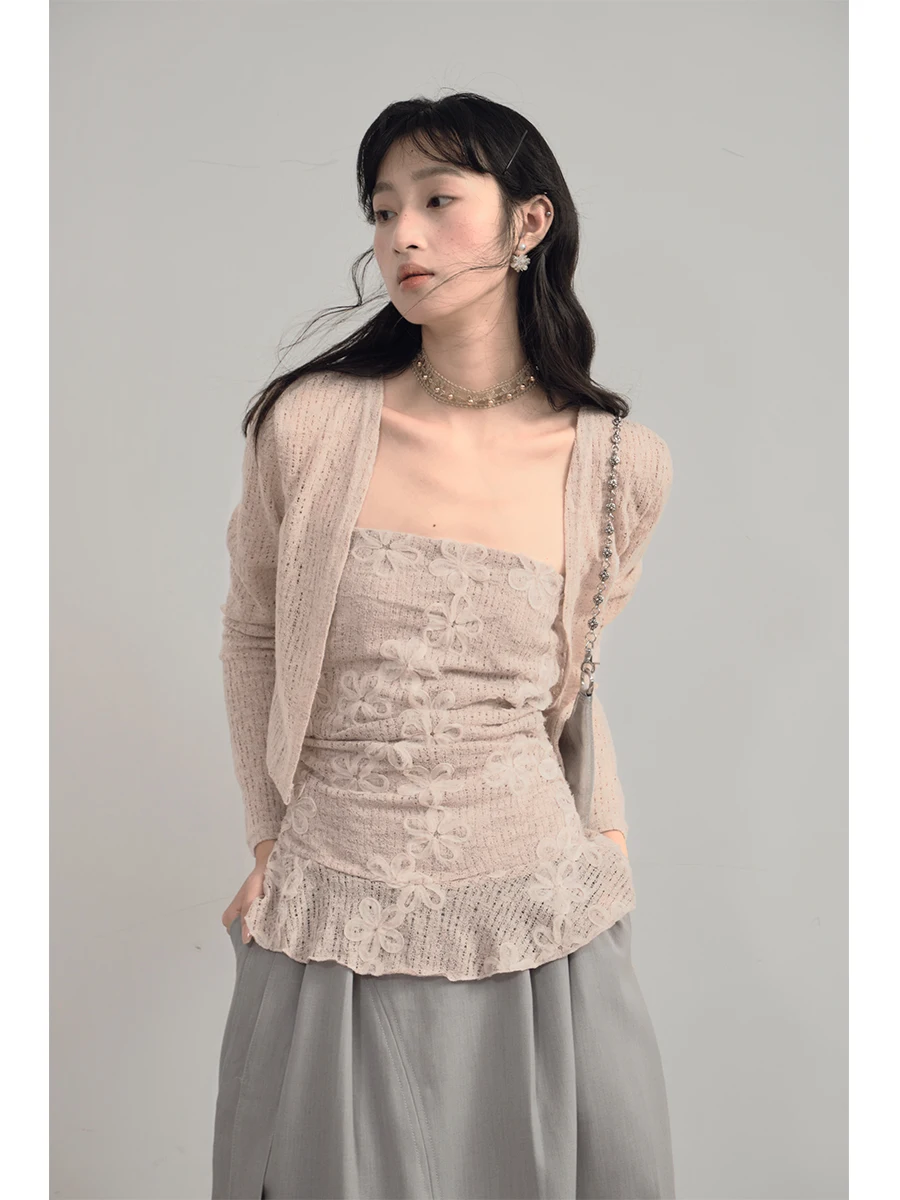 Liparpa Twin Birth Tallow Embroidered Lace Strapl Long Sve Top Two-Piece Set Clean Fit Polyester Regular Sve
Liparpa Twin Birth Tallow Embroidered Lace Strapl Long Sve Top Two-Piece Set Clean Fit Polyester Regular Sve