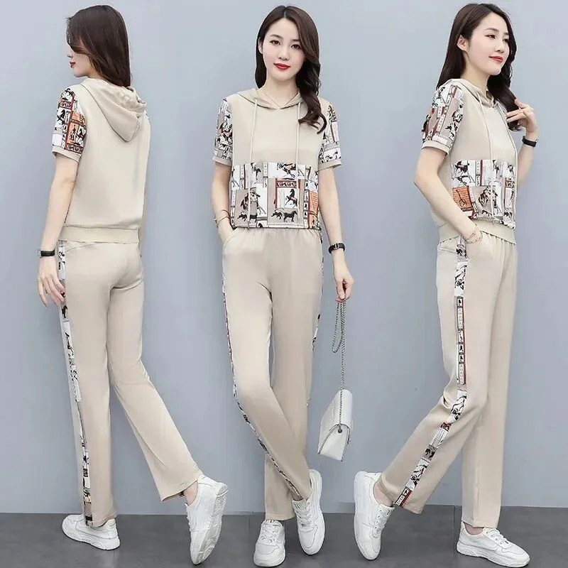 Women's Casual Sweat Suit 2025 New Spring And Summer Loose Fashion Color Contrast Printed Hooded T-shirt Top Pants Two Piece Set
Women's Casual Sweat Suit 2025 New Spring And Summer Loose Fashion Color Contrast Printed Hooded T-shirt Top Pants Two Piece Set