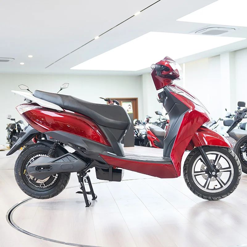 12 Inch 2 Wheel Electric Motorcycle 60/72V 700W/900W 55-65km/h Speed High Speed Electric Motorcycle Scooter
12 Inch 2 Wheel Electric Motorcycle 60/72V 700W/900W 55-65km/h Speed High Speed Electric Motorcycle Scooter