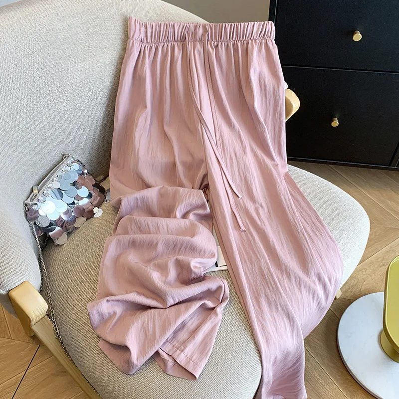 Textured Folded Wide Leg Long Pants Women's Loose Drapey Lyocell Cotton Airy Pants High Waist Trousers Summer Season
Textured Folded Wide Leg Long Pants Women's Loose Drapey Lyocell Cotton Airy Pants High Waist Trousers Summer Season