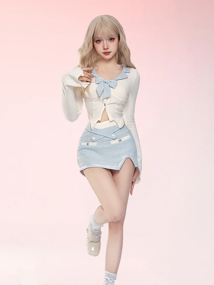 2025 Осенняя вечеринка Лолита Модный комплект из 2 предметов в японском стиле Y2k Укороченные топы + тонкая облегающая мини-юбка Kawaii Синий костюм Женский шик
2025 Осенняя вечеринка Лолита Модный комплект из 2 предметов в японском стиле Y2k Укороченные топы + тонкая облегающая мини-юбка Kawaii Синий костюм Женский шик