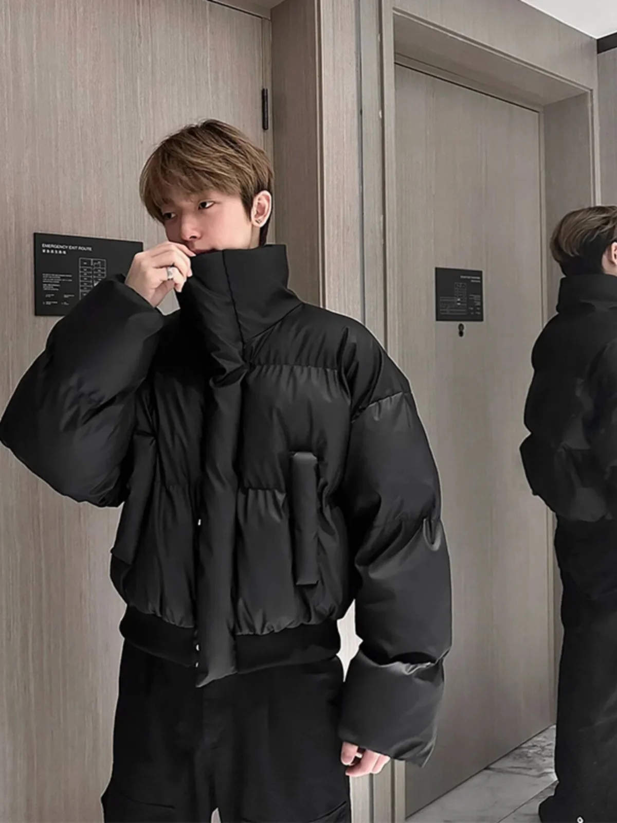 Bla PU Leather ort Cotton Jaet Men's Winter Thiened Stand Collar Oversize Warm Outerwear Cleanfit Casual Sle Polyes...
Bla PU Leather ort Cotton Jaet Men's Winter Thiened Stand Collar Oversize Warm Outerwear Cleanfit Casual Sle Polyes...