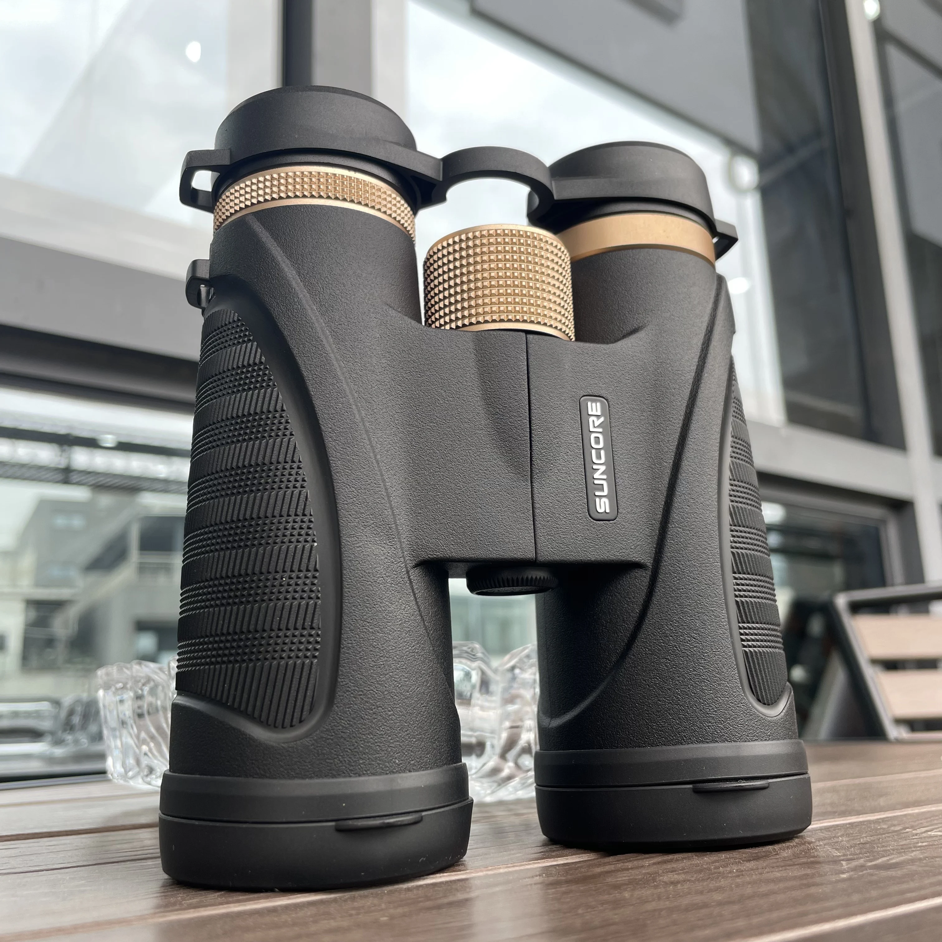 Бинокль SUNCORE 10X42: портативный бинокль для наблюдения за звездами, охоты на открытом воздухе
Бинокль SUNCORE 10X42: портативный бинокль для наблюдения за звездами, охоты на открытом воздухе