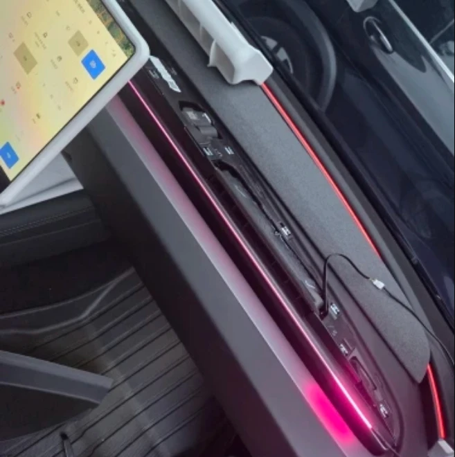 Для Tesla Model 3 Highland Y Juniper, атмосфера приборной панели, светодиодные фонари, управление экраном, сигнальная лампа для слепых зон, RGB осветляющая лампа 
Для Tesla Model 3 Highland Y Juniper, атмосфера приборной панели, светодиодные фонари, управление экраном, сигнальная лампа для слепых зон, RGB осветляющая лампа