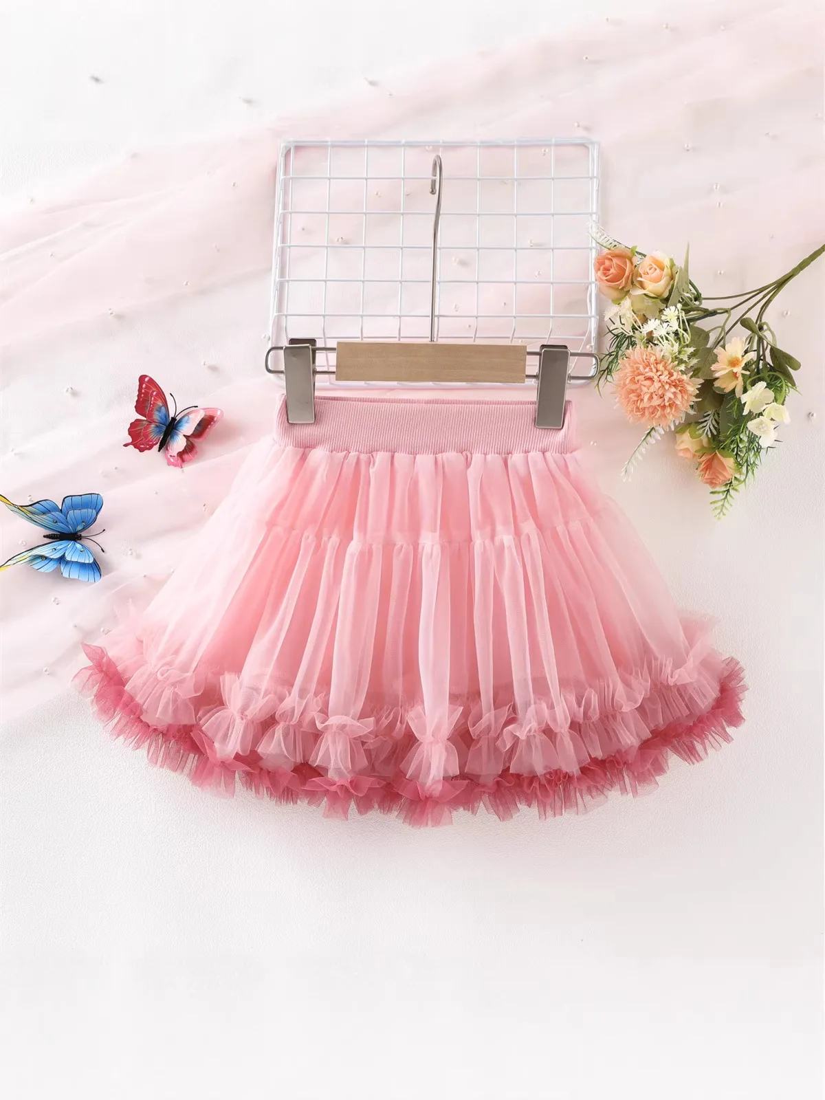 2026 New Summer Childrens Dress Dreamy Multi-layer Tulle Puffy Skirt for Girls with Contrast Ruffle Hem
2026 New Summer Childrens Dress Dreamy Multi-layer Tulle Puffy Skirt for Girls with Contrast Ruffle Hem