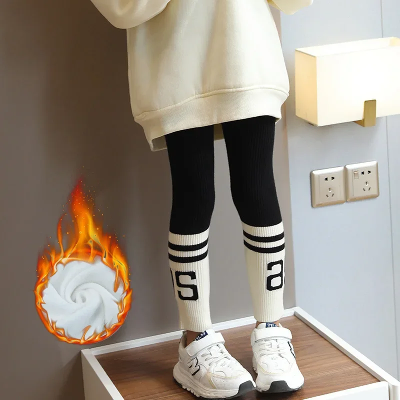 Baby Girls Bottoming Pants Children Plus Velvet Autumn Winter Trousers 2024 New Kids Padded Warm Pants Infant Casual Clothing
Baby Girls Bottoming Pants Children Plus Velvet Autumn Winter Trousers 2024 New Kids Padded Warm Pants Infant Casual Clothing