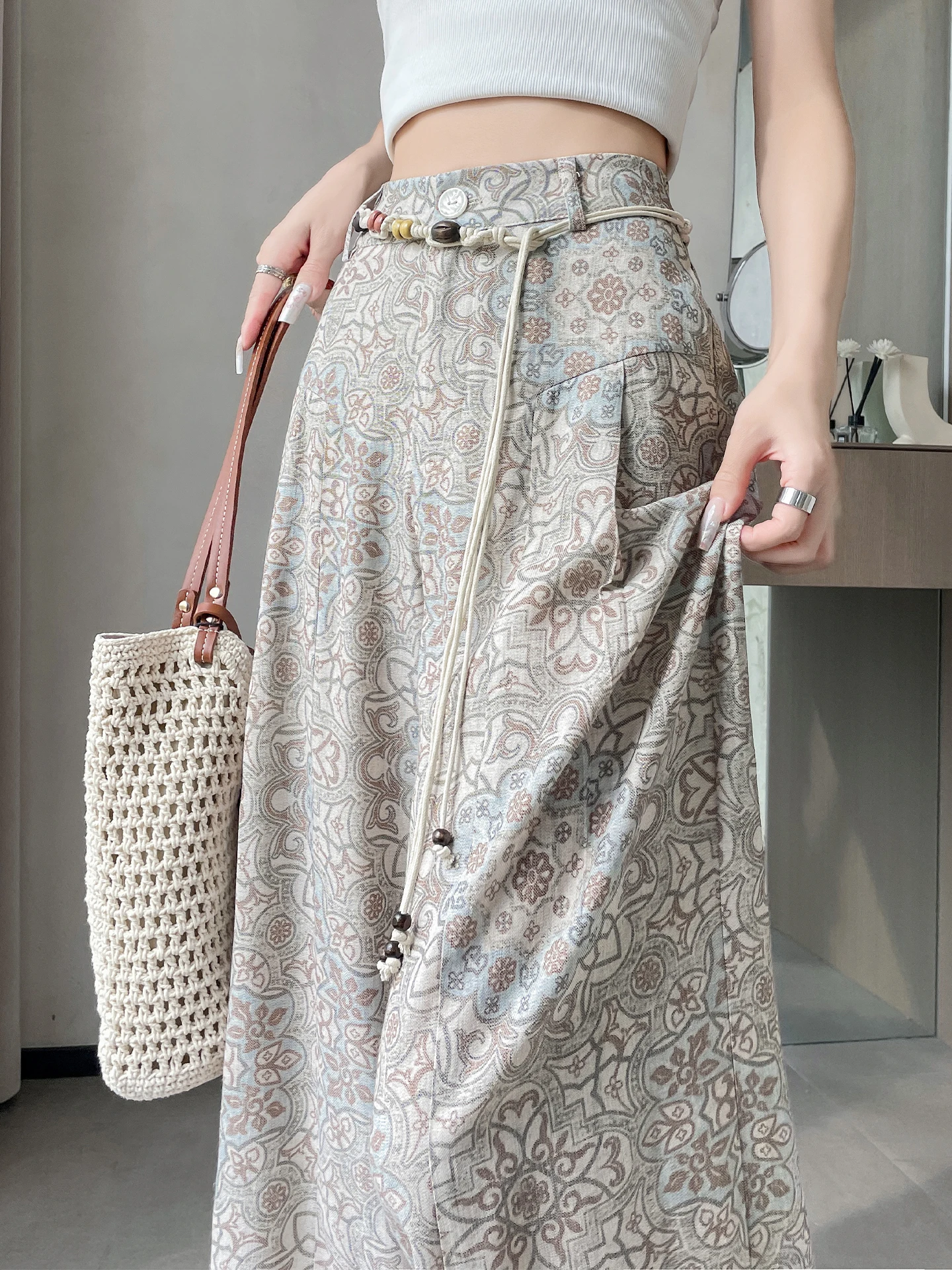 Retro Print Linen Wide Leg Pants Women Summer Thin High Waist Dra Ice Silk Floor Length Casual Straight Cut Trousers
Retro Print Linen Wide Leg Pants Women Summer Thin High Waist Dra Ice Silk Floor Length Casual Straight Cut Trousers