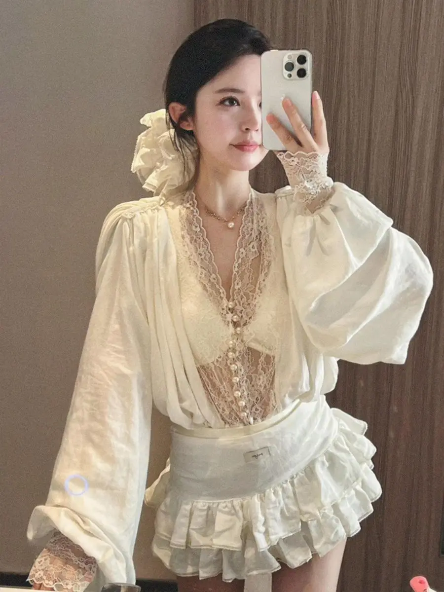 2025 Summer Pure Aesthetic Lace Top Set High Waist Slim Fit Skirt Women's Elegant Two Piece Outfit Chic Y2K Lace Trim Dress Suit
2025 Summer Pure Aesthetic Lace Top Set High Waist Slim Fit Skirt Women's Elegant Two Piece Outfit Chic Y2K Lace Trim Dress Suit