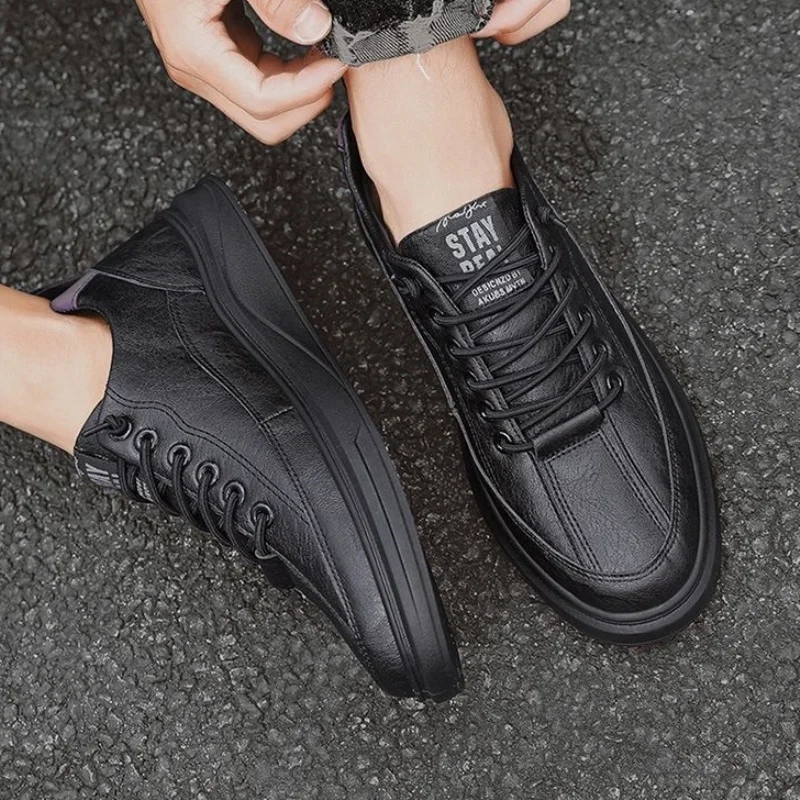 Men's Spring Casual Leather Shoes 2025 New Style Breathable Soft Bottom Sport Work Wear Resistant round Toe Rubber Outsole
Men's Spring Casual Leather Shoes 2025 New Style Breathable Soft Bottom Sport Work Wear Resistant round Toe Rubber Outsole