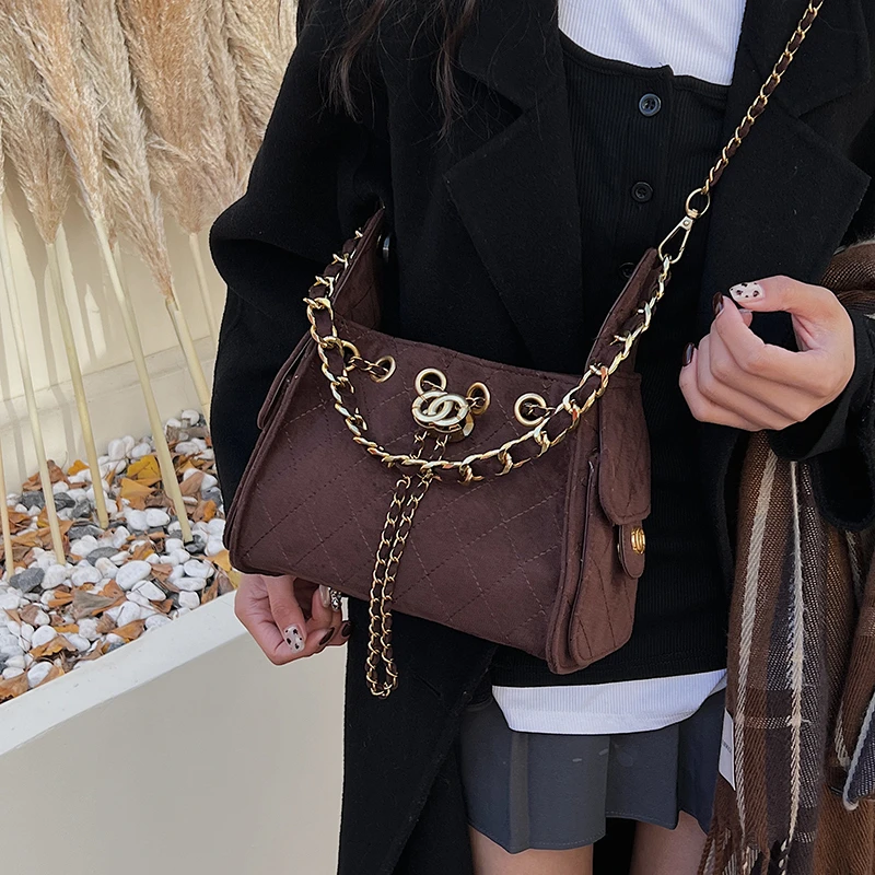 Classic Elegant Women's Leather Handbag Luxury Crossbody Shoulder Bag Designer Fashion Tote For Stylish Ladies
Classic Elegant Women's Leather Handbag Luxury Crossbody Shoulder Bag Designer Fashion Tote For Stylish Ladies