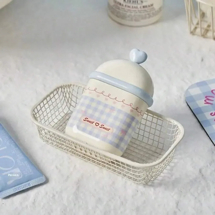 {MX} Sweet Cute Double Layer Soap Dish With Lid Portable Soap Draining Holder Cotton Swabs Storage Box Bathroom Organizer
{MX} Sweet Cute Double Layer Soap Dish With Lid Portable Soap Draining Holder Cotton Swabs Storage Box Bathroom Organizer