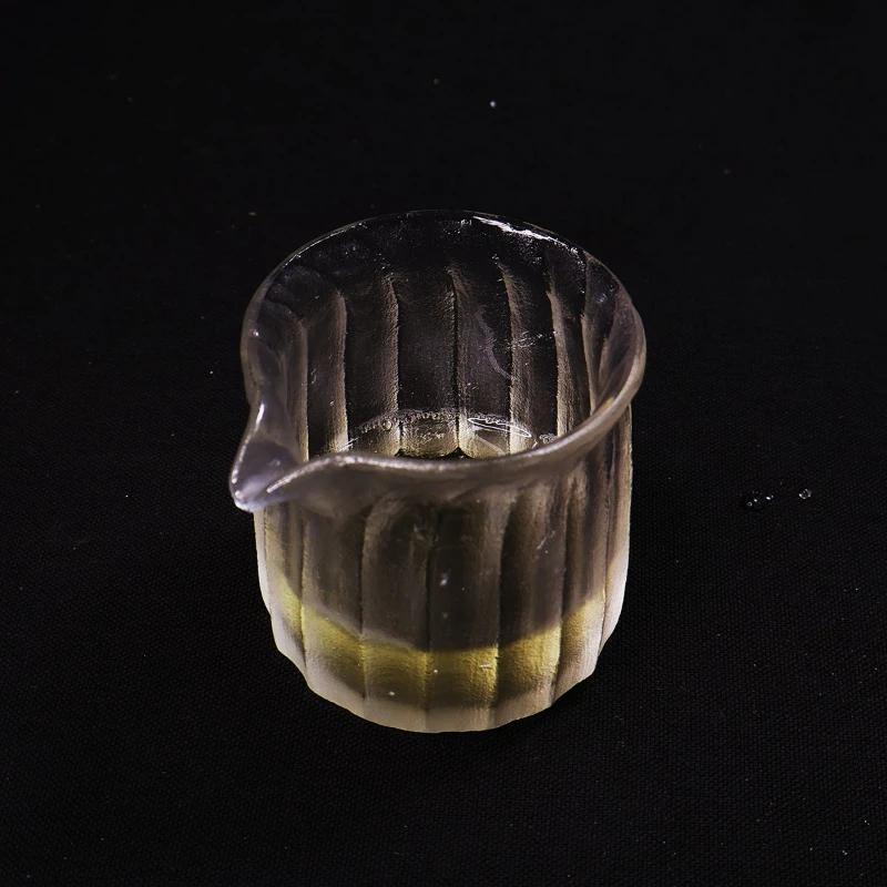 Crystal tea utensils, crystal cups, fair cups, crystal handmade series gifts, high temperature resistance, dry burning, and no
Crystal tea utensils, crystal cups, fair cups, crystal handmade series gifts, high temperature resistance, dry burning, and no