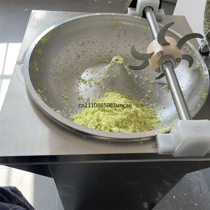 300kg/h Basin-Type Vegetable Filling Machine, Commercial Vegetable Shredder, Dumpling and Steam Bun Vegetable Filling Machine
300kg/h Basin-Type Vegetable Filling Machine, Commercial Vegetable Shredder, Dumpling and Steam Bun Vegetable Filling Machine