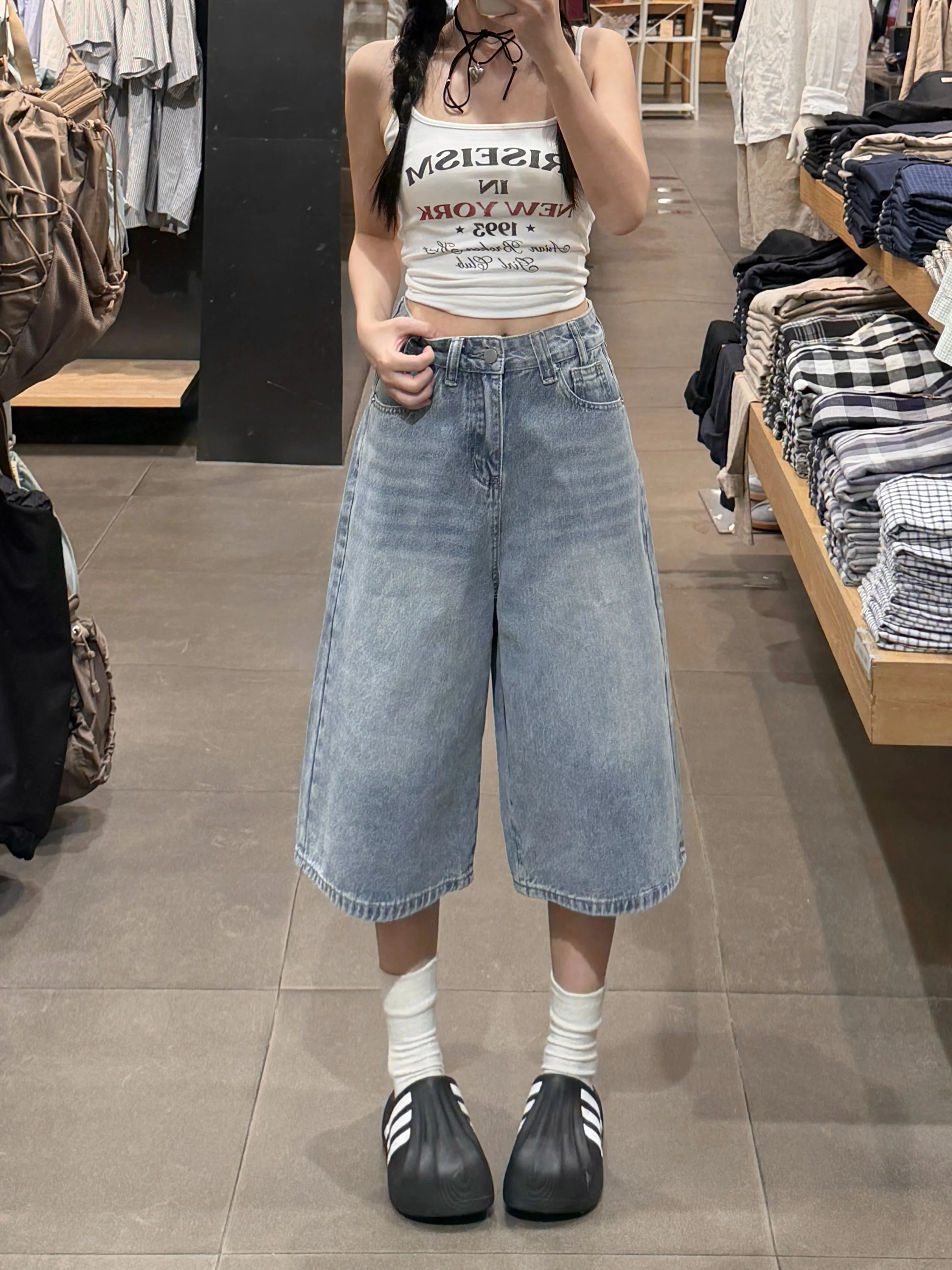 American High Street Retro Wide Leg Mid-Length Jeans Women Summer High Waist plus Size Slimming Loose Straight Short Pants
American High Street Retro Wide Leg Mid-Length Jeans Women Summer High Waist plus Size Slimming Loose Straight Short Pants