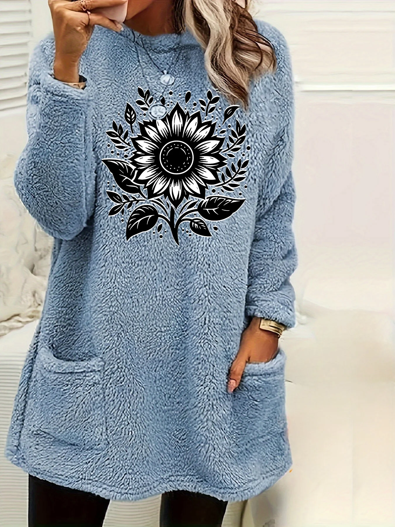 Plus Size Women Fleece Sweatshirt Black Sunflower Pattern Print Round Neck Soft Warm Sweater Casual Winter Long Sleeve Pullovers
Plus Size Women Fleece Sweatshirt Black Sunflower Pattern Print Round Neck Soft Warm Sweater Casual Winter Long Sleeve Pullovers
