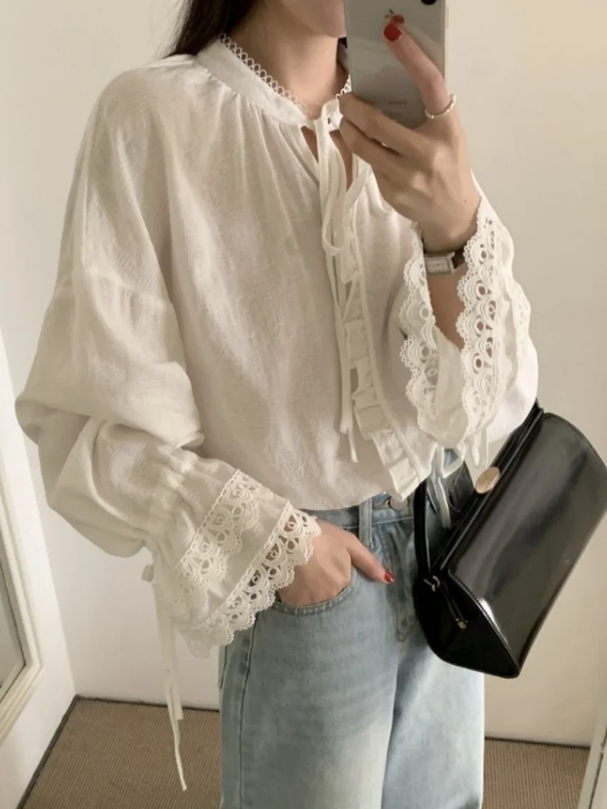 Рубашки Alien Kitty в ленивом стиле, рабочая одежда, женские расклешенные рубашки с длинными рукавами для офиса, весна 2025 г., шикарные, милые, повседневные, нежные, свободные для девочек
Рубашки Alien Kitty в ленивом стиле, рабочая одежда, женские расклешенные рубашки с длинными рукавами для офиса, весна 2025 г., шикарные, милые, повседневные, нежные, свободные для девочек