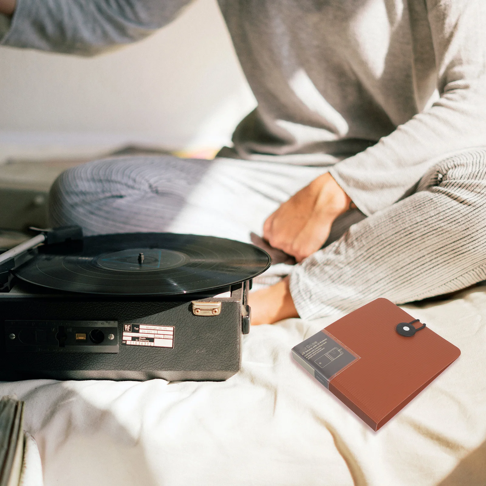 1Pcs 12 Pieces Cd Storage Case Practical Disc Protective Bag Portable Soft Inner Pages Cd Storage Case
1Pcs 12 Pieces Cd Storage Case Practical Disc Protective Bag Portable Soft Inner Pages Cd Storage Case