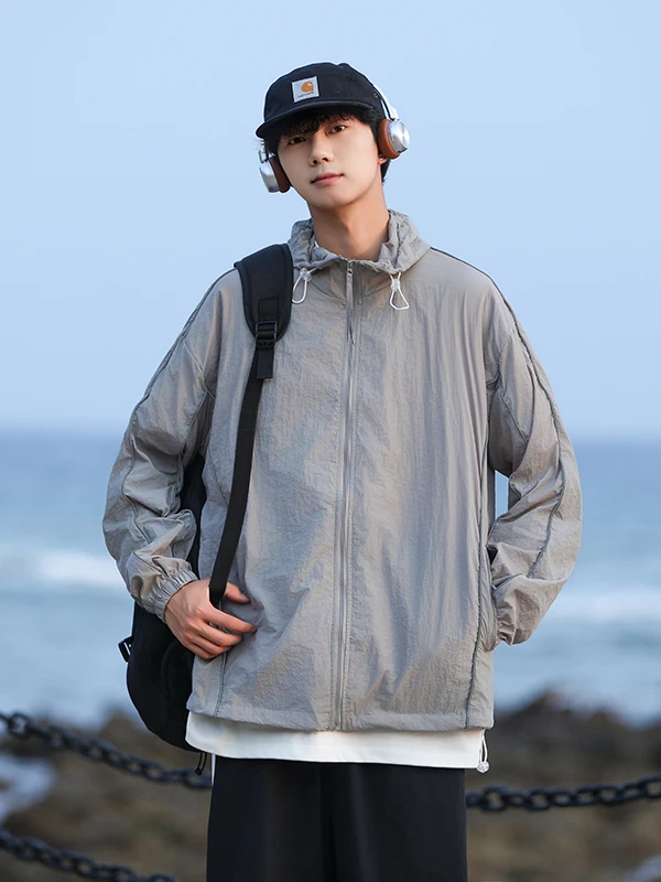 Men's Summer Lightweight Qui-Dry Ice Silk Sun Protection Jaet Cool Sensation UV Protection Outerwear Faionable Loose Fit
Men's Summer Lightweight Qui-Dry Ice Silk Sun Protection Jaet Cool Sensation UV Protection Outerwear Faionable Loose Fit