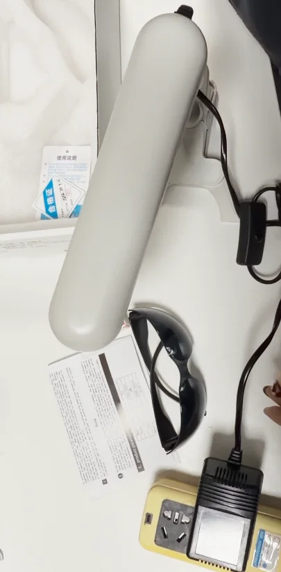 311-Nanometer Medium-Wave Ultraviolet Light Therapy Lamp, Used To Alleviate Symptoms Of Psoriasis And Eczema
311-Nanometer Medium-Wave Ultraviolet Light Therapy Lamp, Used To Alleviate Symptoms Of Psoriasis And Eczema