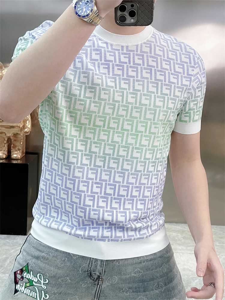 Faionable Ice Silk adient Floral T-irt Men's Slim Fit ort Sve round Ne T-irt Urban Sle Summer Casual Wear
Faionable Ice Silk adient Floral T-irt Men's Slim Fit ort Sve round Ne T-irt Urban Sle Summer Casual Wear