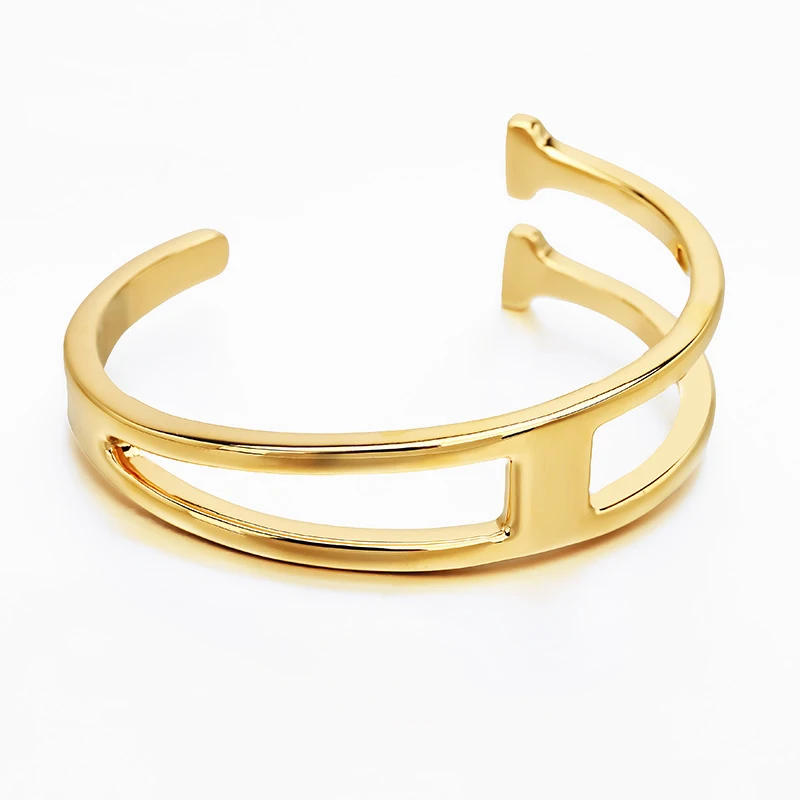 VAROLE Letter "A" Bangles For Women Hollow Alphabet Open Bracelets Gold Color Fashion Jewelry Gifts
VAROLE Letter "A" Bangles For Women Hollow Alphabet Open Bracelets Gold Color Fashion Jewelry Gifts