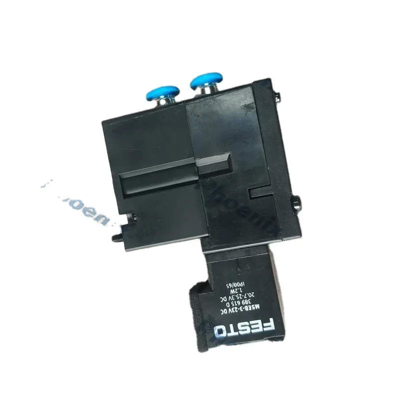 MSEB-3-23V DC valve M2.184.1121 MEBH-4/2-QS-6-SA M2.184.1121/05 Solenoid valve original for Heidelberg SM102/CD102/SM52/PM52
MSEB-3-23V DC valve M2.184.1121 MEBH-4/2-QS-6-SA M2.184.1121/05 Solenoid valve original for Heidelberg SM102/CD102/SM52/PM52