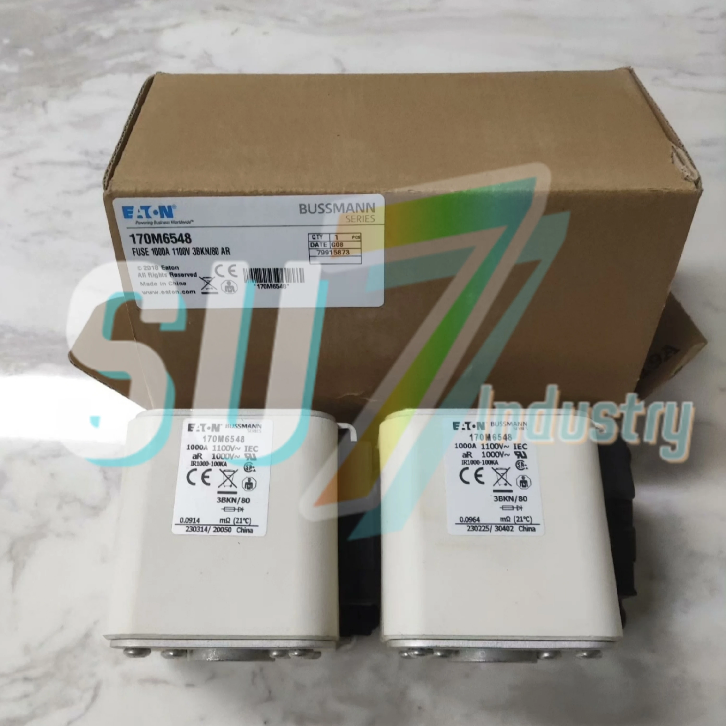 fuse New In Box 170M6548 170M6549 170M6610 630A 170M6611 700A 170M6612 800A 170M6613 900A 170M6614 1000A
fuse New In Box 170M6548 170M6549 170M6610 630A 170M6611 700A 170M6612 800A 170M6613 900A 170M6614 1000A
