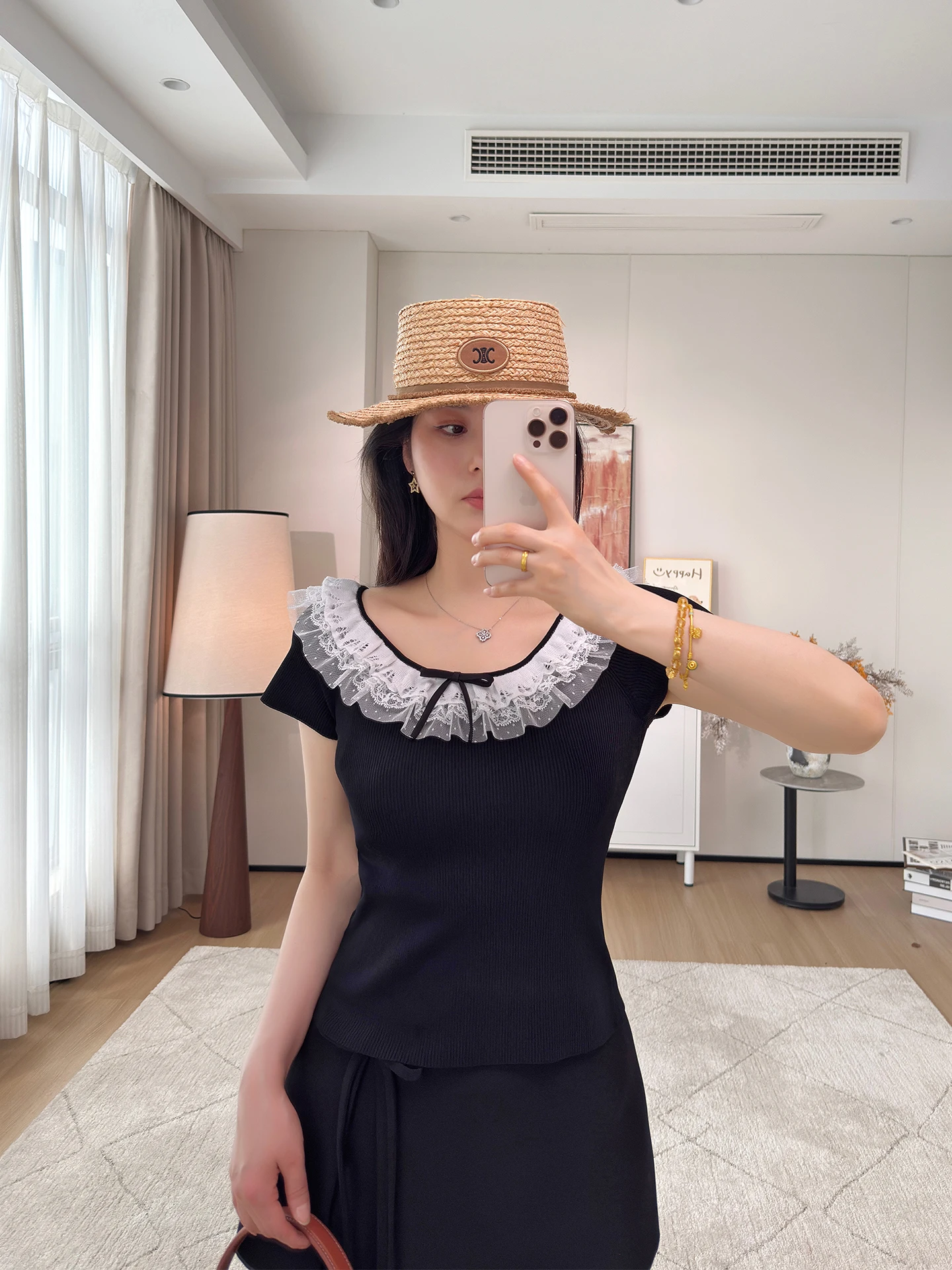 Женский топ Slim Fit с кружевным воротником, коротким рукавом, в повседневном стиле, с узлами и вставками, из хлопковой смеси, комфортный
Женский топ Slim Fit с кружевным воротником, коротким рукавом, в повседневном стиле, с узлами и вставками, из хлопковой смеси, комфортный