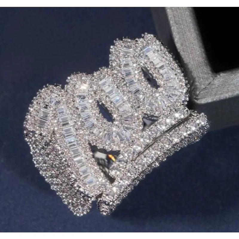 Кольцо с перекрещенными элементами и цирконами багетной и круглой огранки – посеребренное, роскошное унисекс-кольцо в стиле хип-хоп для женщин
Кольцо с перекрещенными элементами и цирконами багетной и круглой огранки – посеребренное, роскошное унисекс-кольцо в стиле хип-хоп для женщин