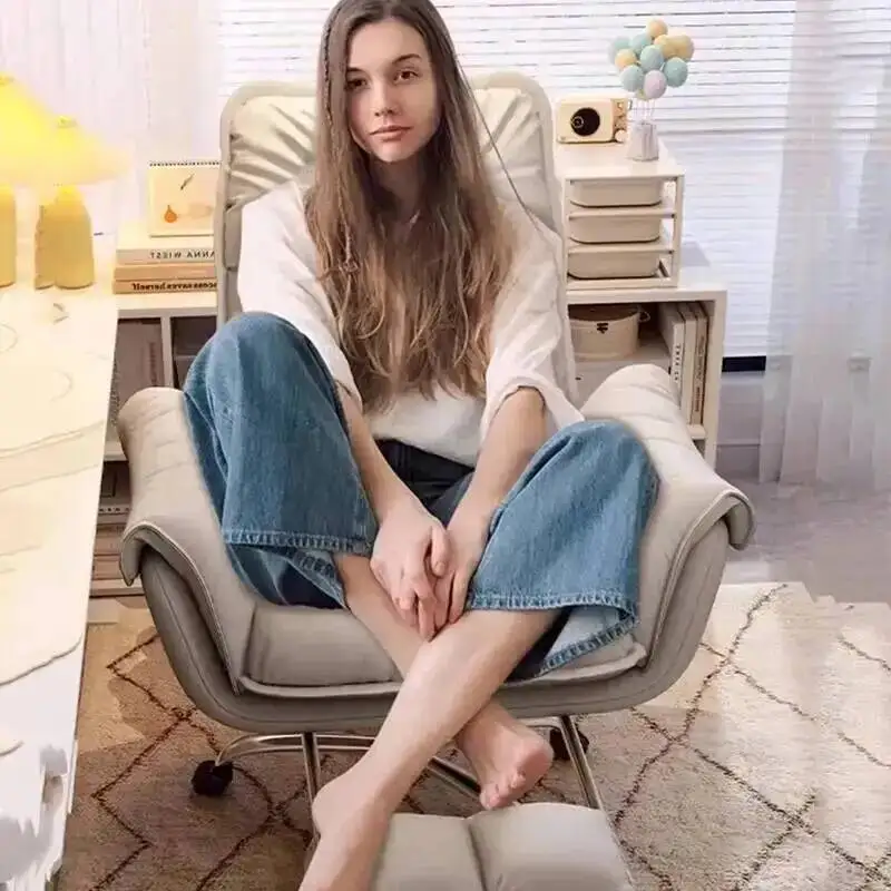 Ergonomic Chair Throne Playseat Office Vanity Luxury Executive Office Chair Nordic Reading Portable Silla Oficina Home Furniture
Ergonomic Chair Throne Playseat Office Vanity Luxury Executive Office Chair Nordic Reading Portable Silla Oficina Home Furniture