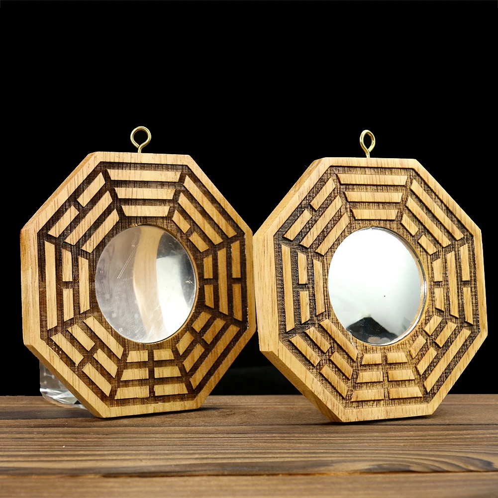 1PC Chinese Retro Style Carved Mahogany Feng Shui Bagua Mirror Concave Convex Wooden Mirror Can Be Hung for Home Wall Decoration
1PC Chinese Retro Style Carved Mahogany Feng Shui Bagua Mirror Concave Convex Wooden Mirror Can Be Hung for Home Wall Decoration
