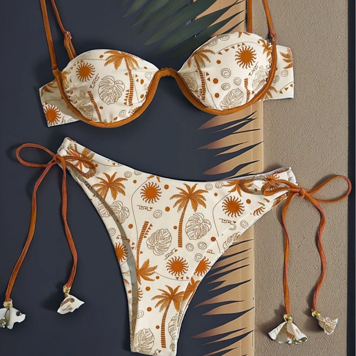 Printed Push-up Strap Swimsuit suit Built-in Chest Pad Beach 2-piece Bikini Set for Women
Printed Push-up Strap Swimsuit suit Built-in Chest Pad Beach 2-piece Bikini Set for Women
