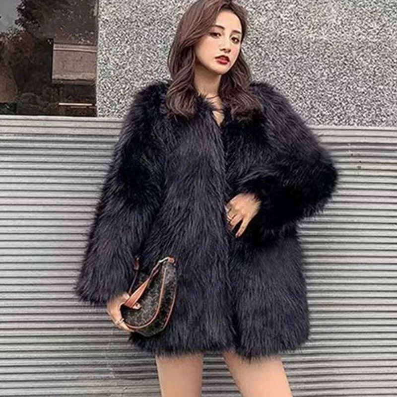 2025 Ladies Fashion Long Sleeved Fur Jacket Korean Women V-neck Plush Top Spring Autumn Female High-end Mid-length Faux Fur Coat
2025 Ladies Fashion Long Sleeved Fur Jacket Korean Women V-neck Plush Top Spring Autumn Female High-end Mid-length Faux Fur Coat