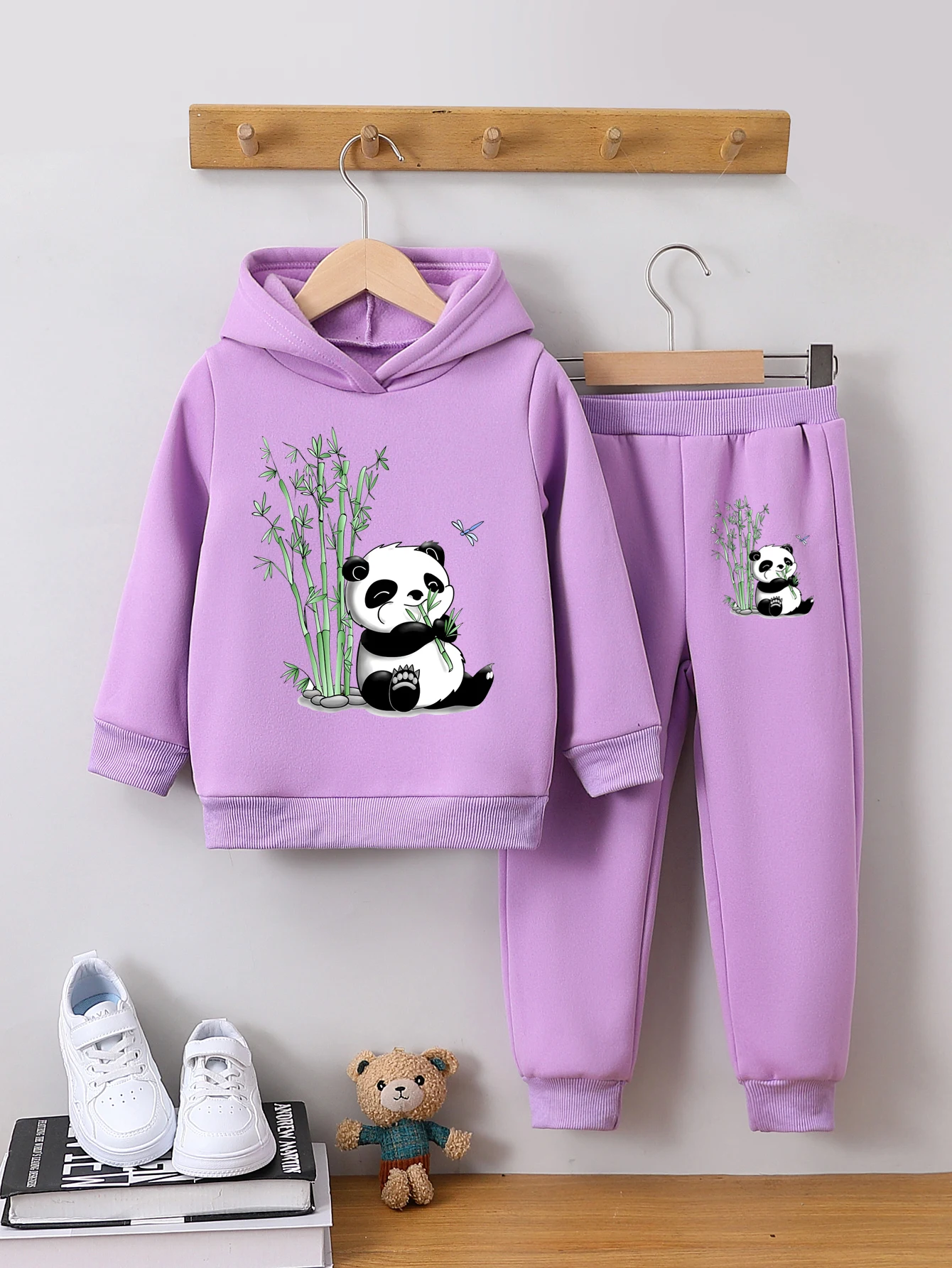 2-Pack of Girls and Babies Fashionable Cartoon Panda Print Autumn and Winter Hooded Autumn and Winter Sweatshirt and Pants Two-Piece Set for Kidsren and Girls Pullover Fleece-Lined and Thickeneded Autumn and Winter Casual Sports Suit
2-Pack of Girls and Babies Fashionable Cartoon Panda Print Autumn and Winter Hooded Autumn and Winter Sweatshirt and Pants Two-Piece Set for Kidsren and Girls Pullover Fleece-Lined and Thickeneded Autumn and Winter Casual Sports Suit