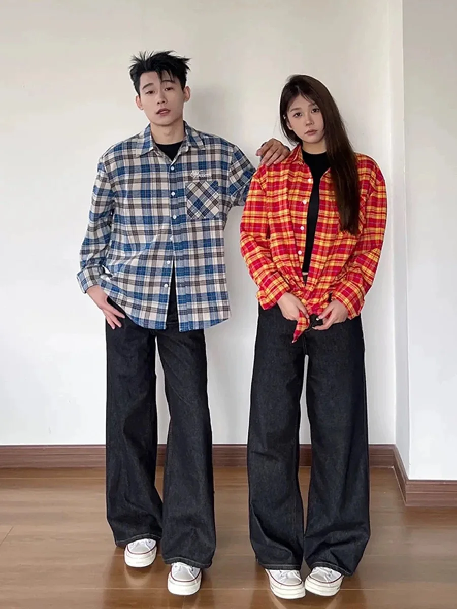 Boy Unisex CP Lovers Trendy Plaid Shirts Tops Men Loose Pocket Vintage Streetwear Male Back Embroidery High Streetwear Blouse
Boy Unisex CP Lovers Trendy Plaid Shirts Tops Men Loose Pocket Vintage Streetwear Male Back Embroidery High Streetwear Blouse