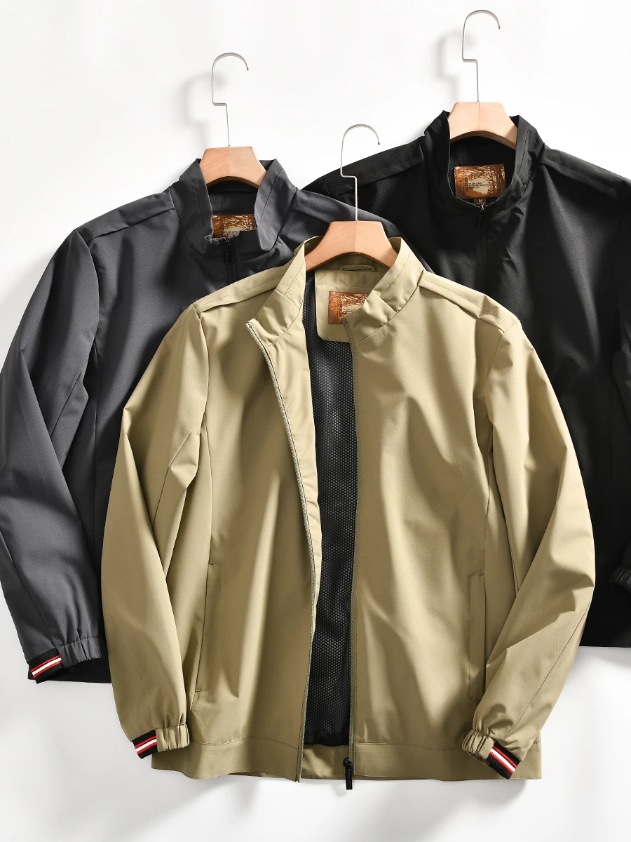 Men's Comfortable Breathable Business Casual Stand Collar Jacket Spring Anti-Wrinkle Drapey Outerwear Standard Fit Polyester ...
Men's Comfortable Breathable Business Casual Stand Collar Jacket Spring Anti-Wrinkle Drapey Outerwear Standard Fit Polyester ...