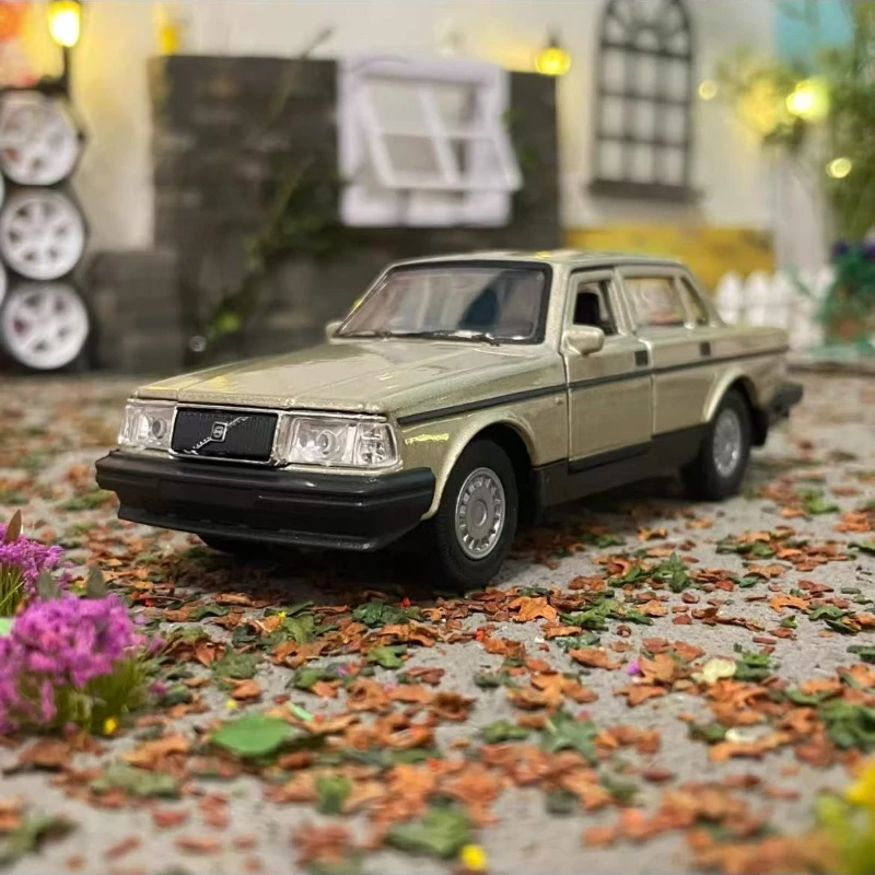 WELLY 1:36 VOLVO 240 GL High Simulation Diecast Car Metal Alloy Model Car Children's toys collection gifts
WELLY 1:36 VOLVO 240 GL High Simulation Diecast Car Metal Alloy Model Car Children's toys collection gifts