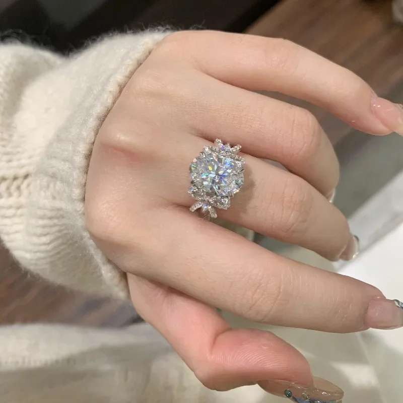 Luxury sparkling inlay diamond bowknot rings for women exquisite silver 925 inlay diamonds fashion oval engagement ring jewelry
Luxury sparkling inlay diamond bowknot rings for women exquisite silver 925 inlay diamonds fashion oval engagement ring jewelry
