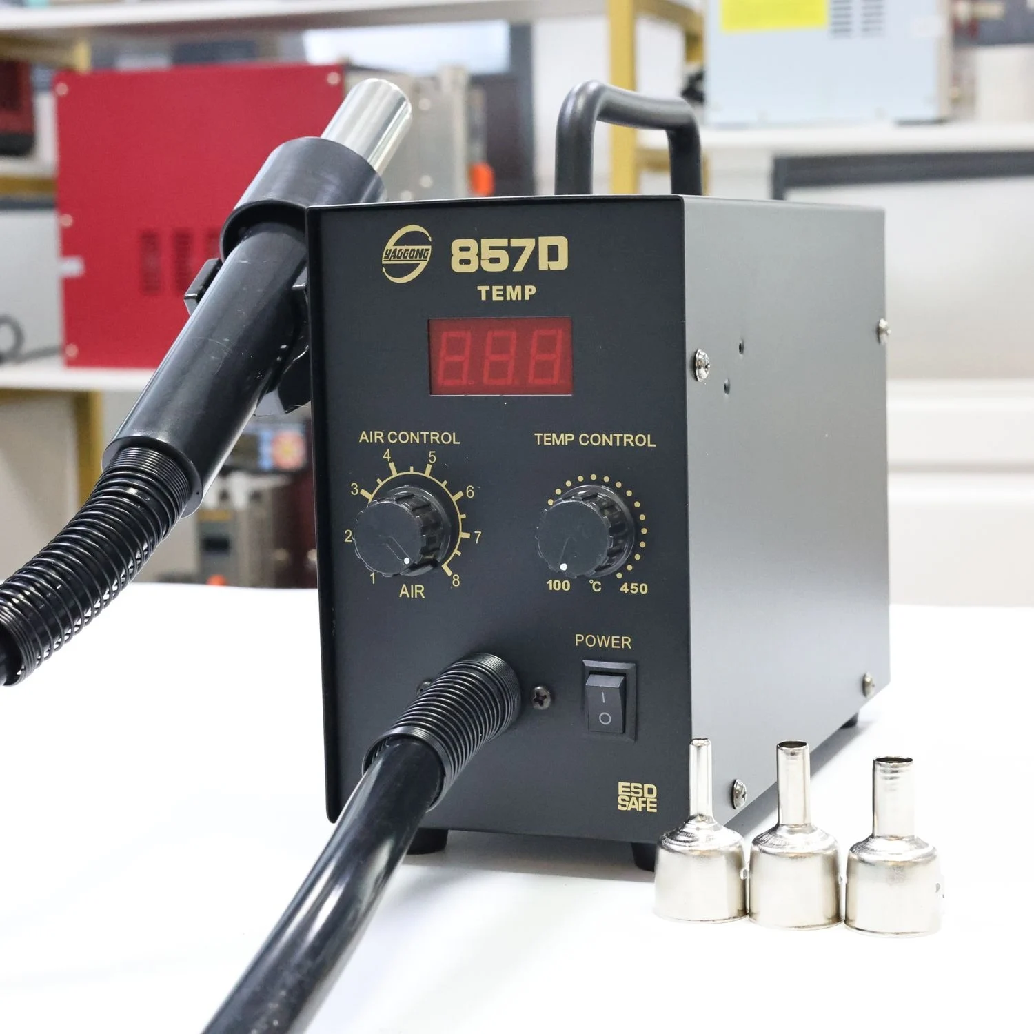 YAOGONG 857D Hot Air Desoldering Station Adjustable for Mobile Phone Electronic Repair Tool Drying Fan Soldering
YAOGONG 857D Hot Air Desoldering Station Adjustable for Mobile Phone Electronic Repair Tool Drying Fan Soldering