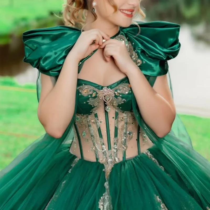 Green Quinceanera Dresses off-shoulder Glitter Crystal Decal Beads Long tail Bow Vestido De 15 Quinceanera Customize
Green Quinceanera Dresses off-shoulder Glitter Crystal Decal Beads Long tail Bow Vestido De 15 Quinceanera Customize