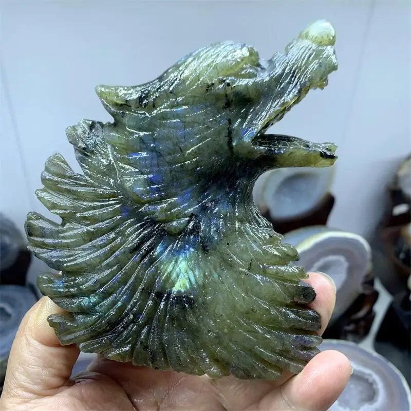Natural Labradorite Wolf Head Carving Reiki Faith Handicraft Ornaments Healing Home Decoration Gift 1PCS
Natural Labradorite Wolf Head Carving Reiki Faith Handicraft Ornaments Healing Home Decoration Gift 1PCS