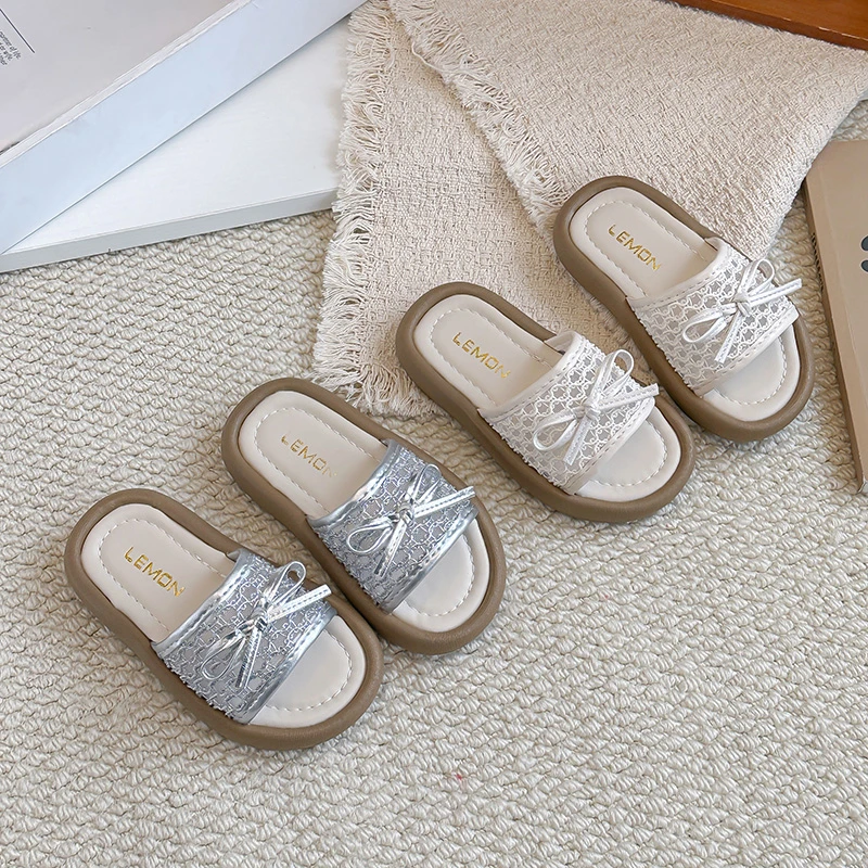Kids Summer Slippers Lace Bow Open Toe Soft Sole Non-slip Toddler Girls Beach Slide Sandals for Indoor Outdoor Size 26-35
Kids Summer Slippers Lace Bow Open Toe Soft Sole Non-slip Toddler Girls Beach Slide Sandals for Indoor Outdoor Size 26-35