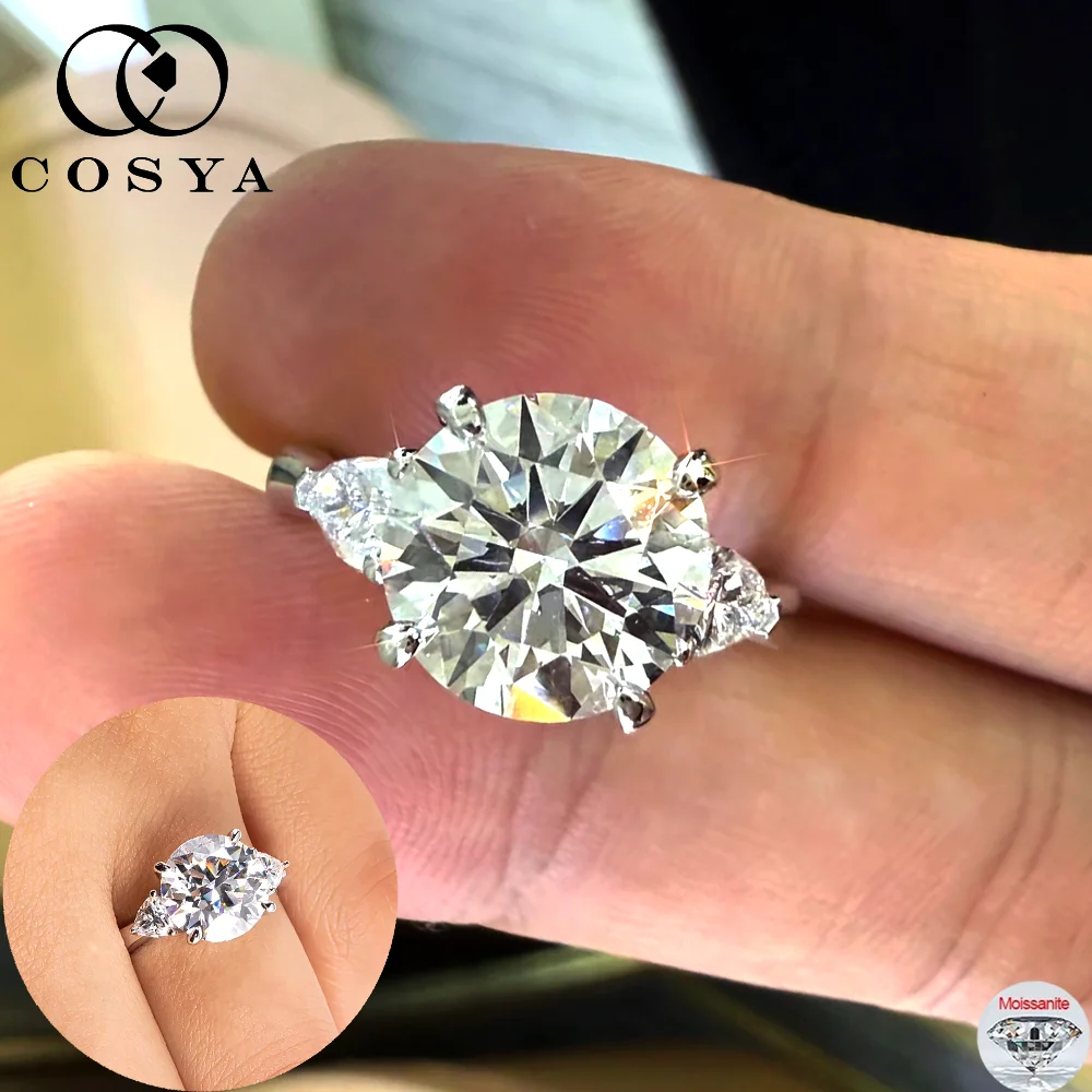 Кольца COSYA с круглыми бриллиантами из муассанита 4 карата для женщин, 100% серебро S925, обручальное кольцо с тремя камнями, роскошное обручальное кольцо, изысканные ювелирные изделия, подарок
Кольца COSYA с круглыми бриллиантами из муассанита 4 карата для женщин, 100% серебро S925, обручальное кольцо с тремя камнями, роскошное обручальное кольцо, изысканные ювелирные изделия, подарок