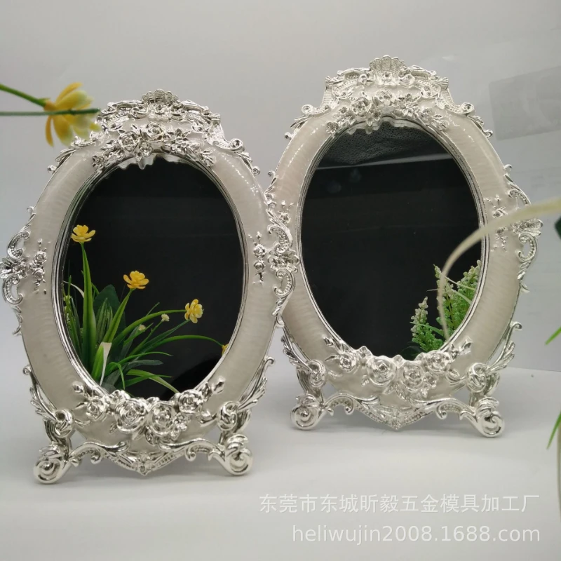 Creative and fashionable rose 7-inch, 8-inch European style metal desk mirror, makeup mirror with photo frame
Creative and fashionable rose 7-inch, 8-inch European style metal desk mirror, makeup mirror with photo frame