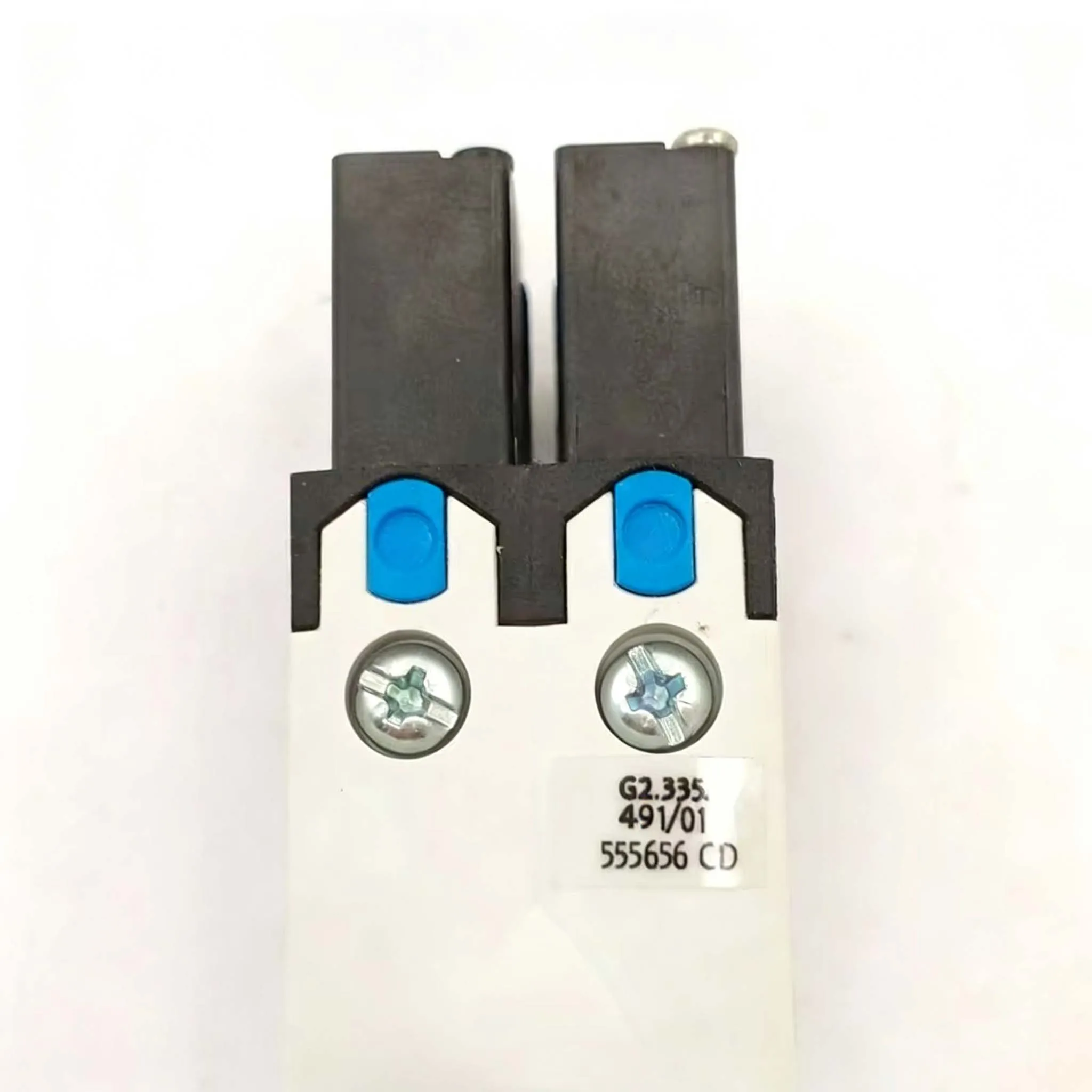 10 Pieces G2.335.492/01 G2.335.493/01 G2.335.491 Solenoid Valve 555651 SM52 SM74 CD74 SM102 CD102 Printing Machine Parts
10 Pieces G2.335.492/01 G2.335.493/01 G2.335.491 Solenoid Valve 555651 SM52 SM74 CD74 SM102 CD102 Printing Machine Parts
